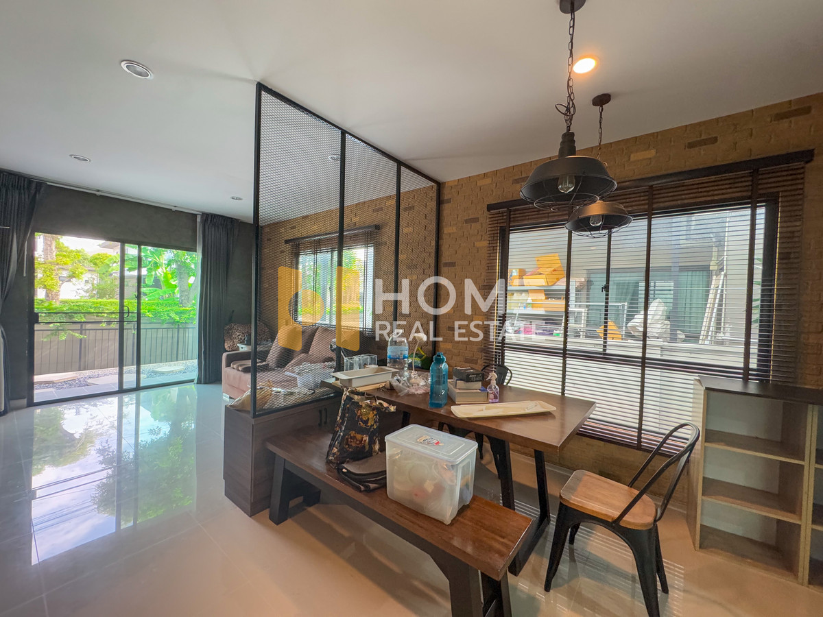 For SaleLadkrabang, Suwannaphum Airport : Baan Klang Muang The Edition Rama 9 - Onnut / 3 Bedrooms (FOR SALE) FON204