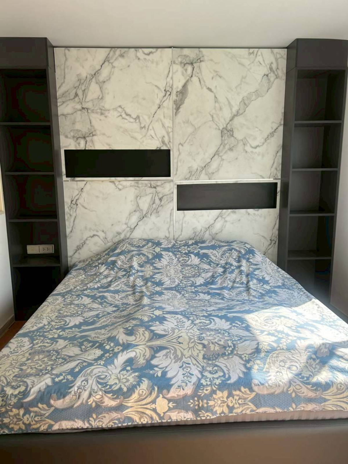 ขายคอนโดอ่อนนุช อุดมสุข : ✅ S-LPNCT140 ✅ Line : @p2nproperty