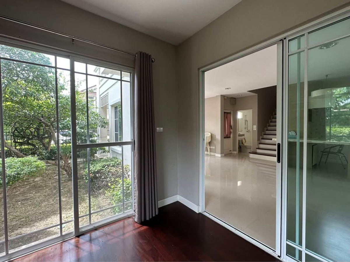 ให้เช่าบ้านพุทธมณฑล ศาลายา : ให้เช่า โครงการหมู่บ้านนันทวัน อุทยาน-อักษะ   -บ้านเดี่ยว 2 ชั้น - ขนาด 87 ตร.ม. - 3 ห้องนอน 3 ห้องน้ำ - ห้องนอนแม่บ้าน + ห้องน้ำแม่บ้าน - ที่จอดรถ 3 คัน