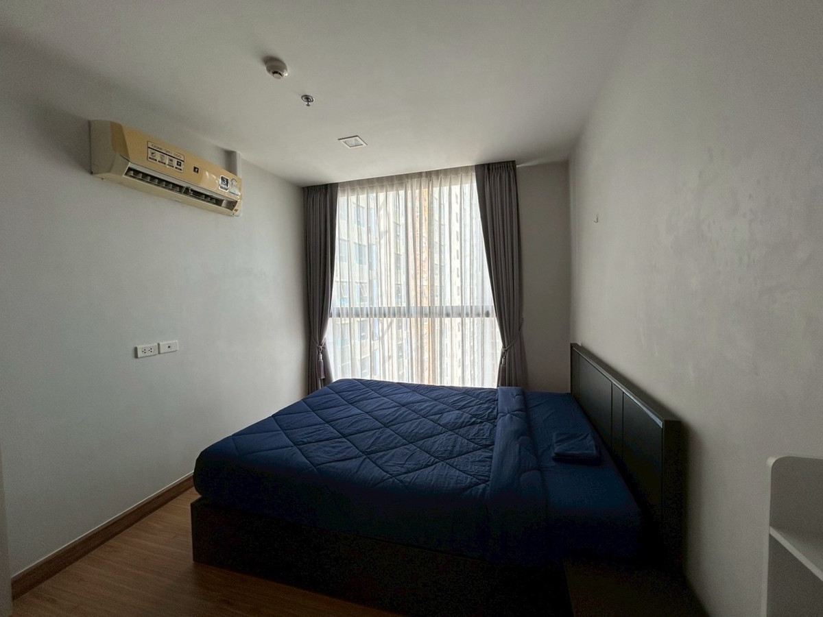 For RentCondoThaphra, Talat Phlu, Wutthakat : !!Only 180 meters from BTS, special big room, price less than 10,000 baht.