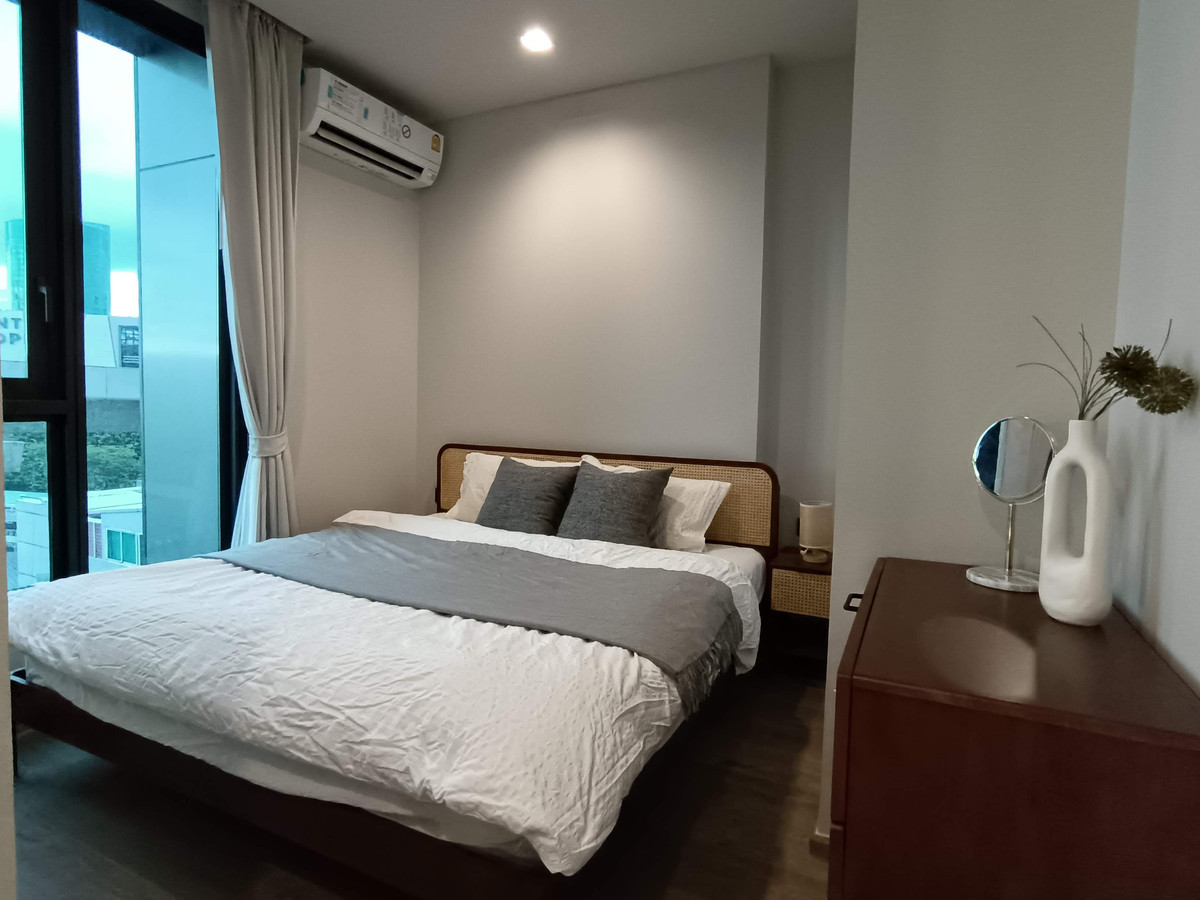 For SaleCondoLadprao, Central Ladprao : Urgent Sale ✨ The Crest Park Residences ✨ Fully furnished and equipped, ready to move in. Near BTS Central Ladprao.