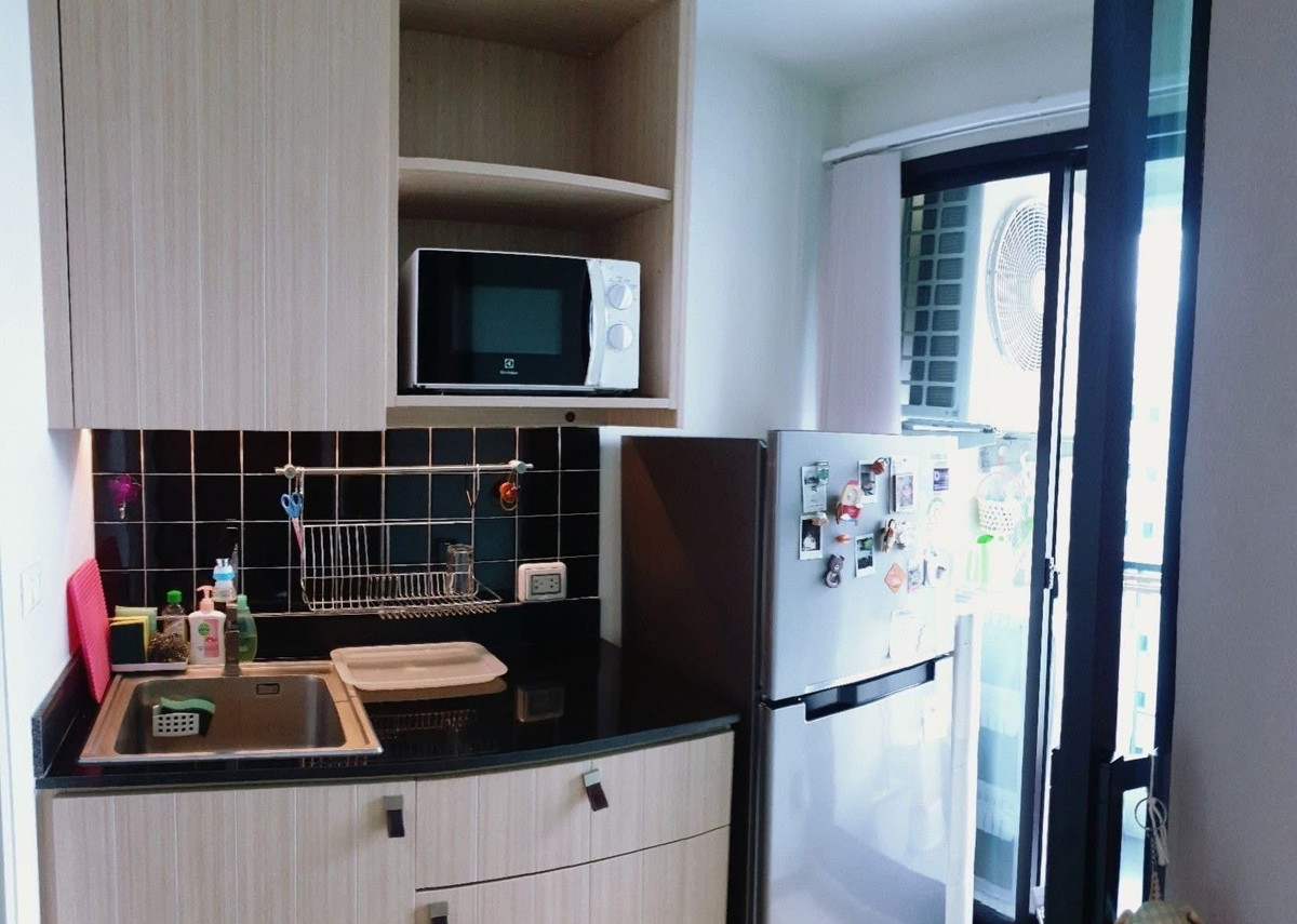 For RentCondoBangna, Bearing, Lasalle : For rent 📍 Unio Sukhumvit 72 📍 Fully furnished with appliances. Near BTS Bearing.