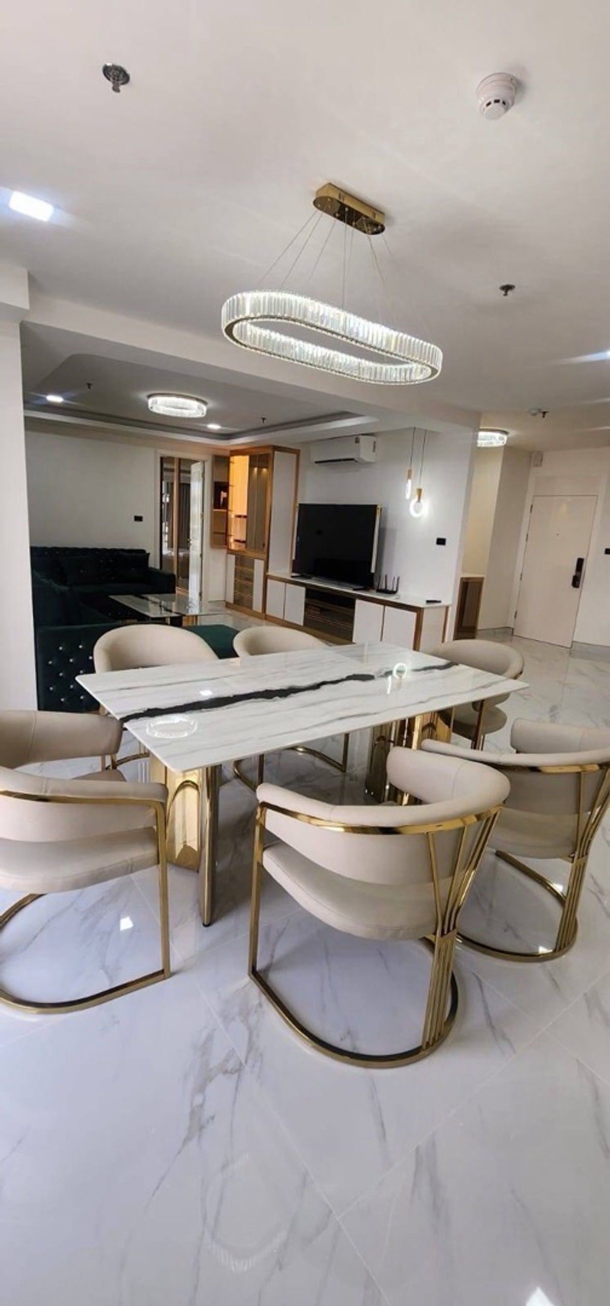 For SaleCondoRama3 (Riverside),Satupadit : Large 2-Bedroom Condo for Sale at Supalai Prima Riva Rama 3, Fully Furnished 127 Sq.m 
