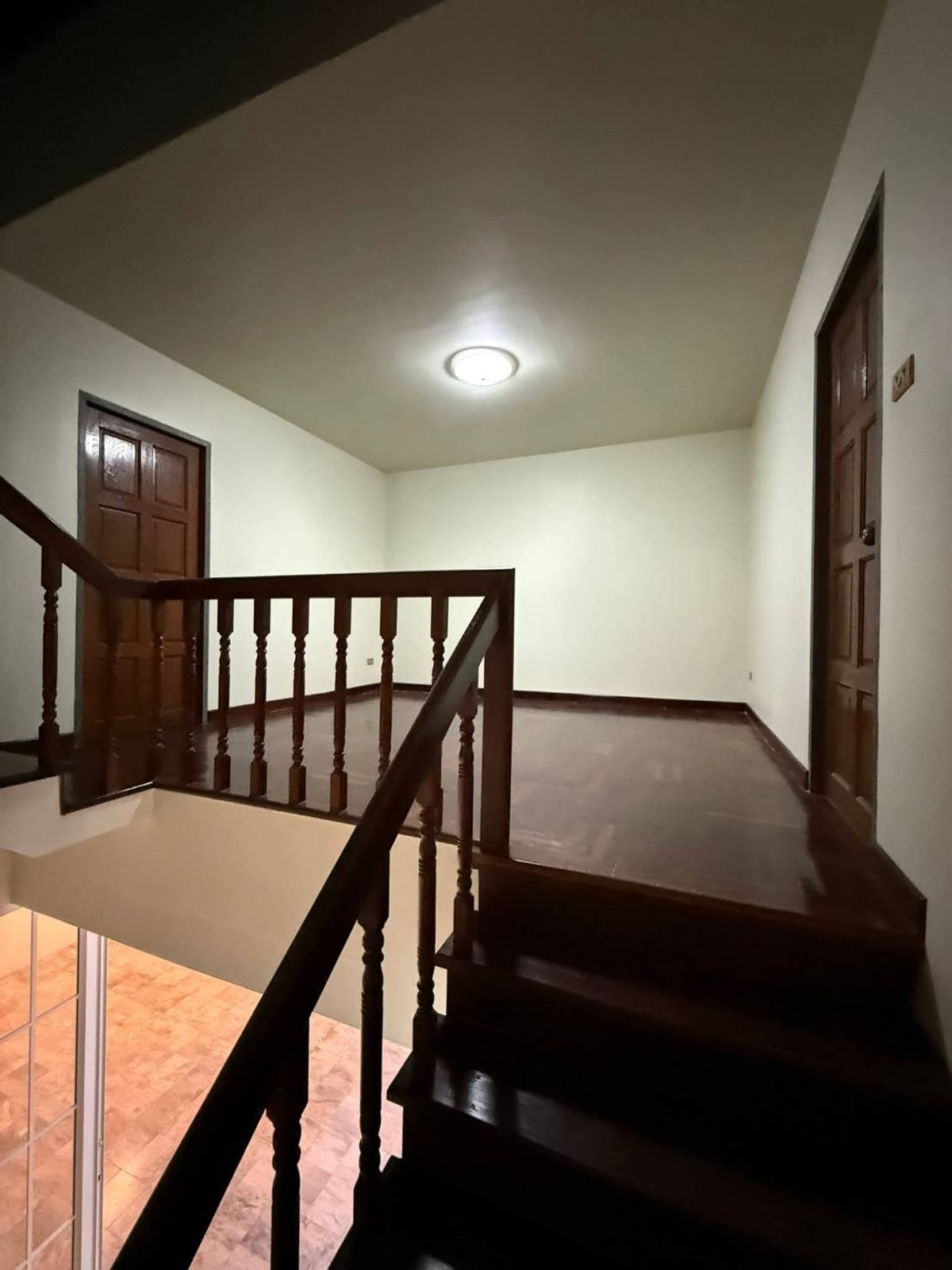 ขายทาวน์โฮมรามคำแหง หัวหมาก : ทาวน์เฮ้าส์ หมู่บ้านศรีวรา ทาวน์อินทาวน์ / 4 ห้องนอน (ขาย), Townhouse Srivara Town in Town / 4 Bedrooms (FOR SALE) JANE033