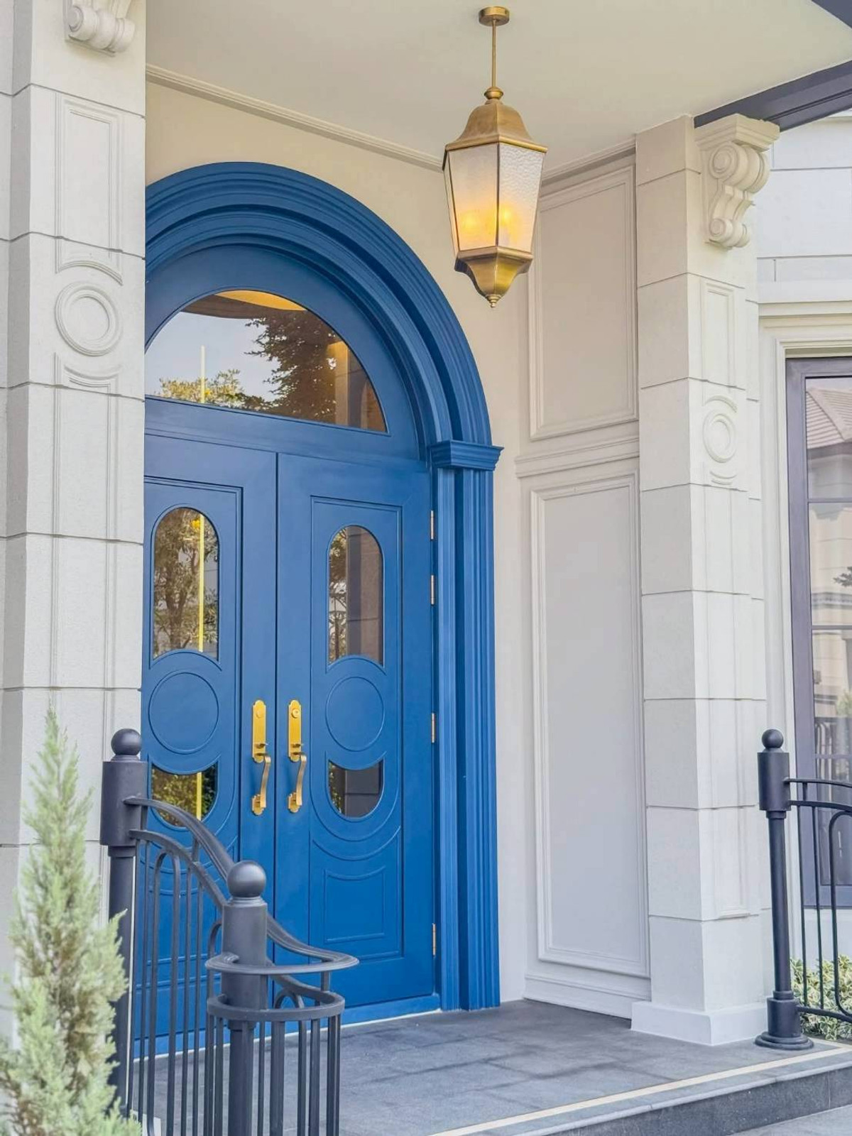 ให้เช่าบ้านพัฒนาการ ศรีนครินทร์ : ให้เช่า Narasiri Krungthep Kreetha บ้านเดี่ยว Ultra Luxury 4 ห้องนอน พร้อมตกแต่งหินอ่อนและ Upright Piano จาก Yamaha Please call: 082-894-4624