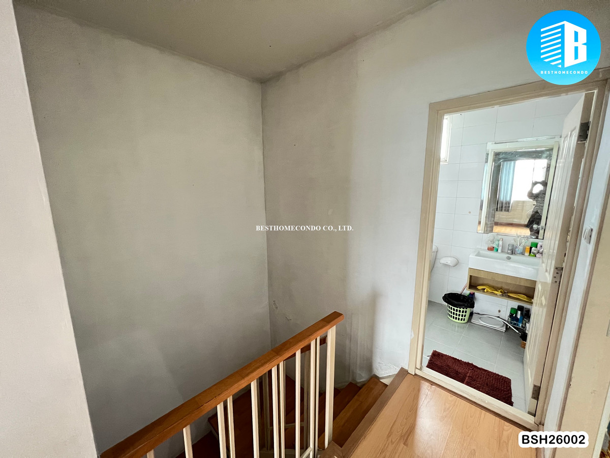 For SaleTownhomeBangna, Bearing, Lasalle : Townhome 20 sq m. 3 bedrooms, 2 bathrooms, The Color Bangna Km.10.