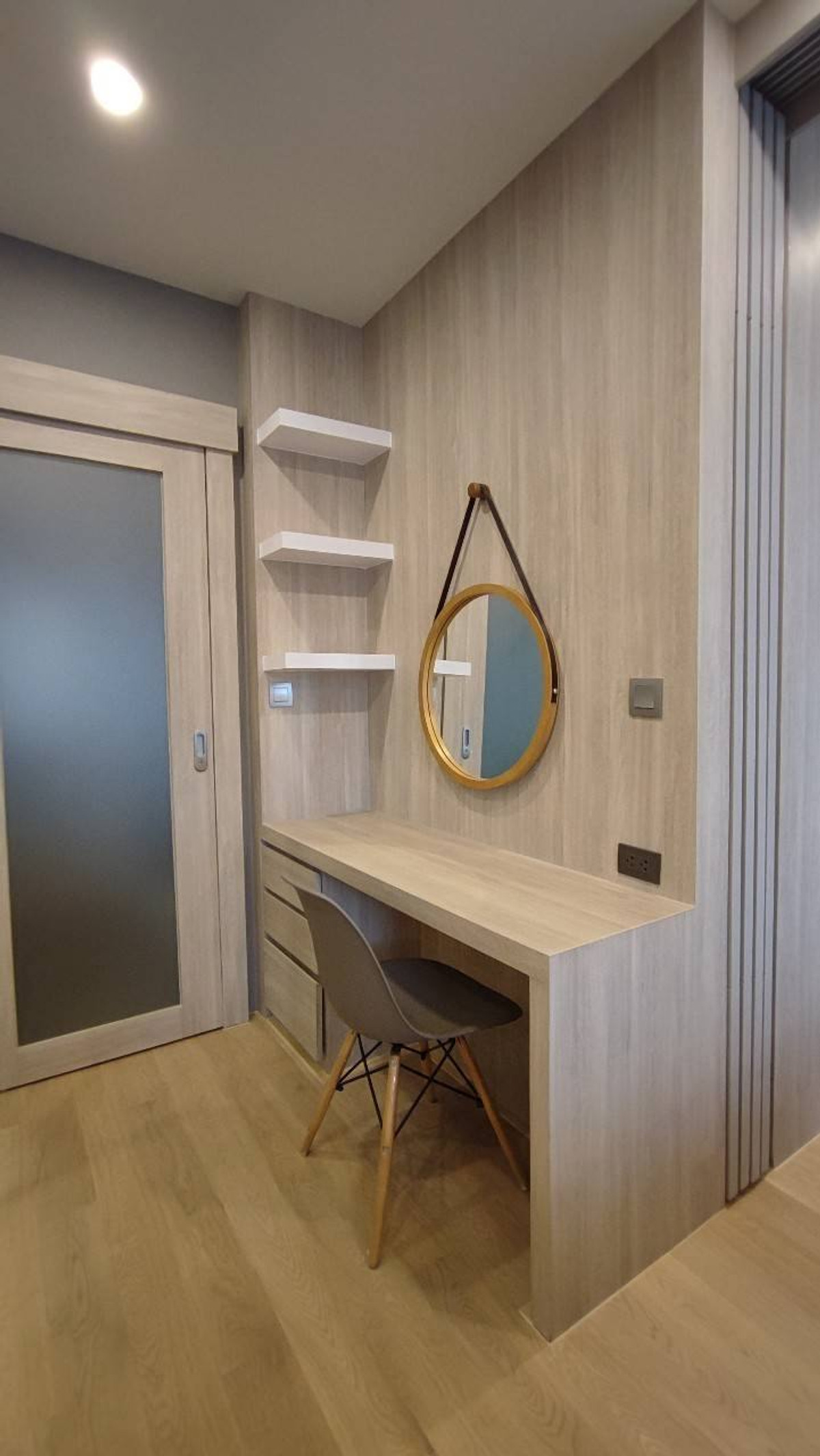 For SaleCondoRatchathewi,Phayathai : Ideo Q Siam Ratchathewi【𝐒𝐄𝐋𝐋 & 𝐑𝐄𝐍𝐓】🔥Luxurious and modern, with a sophisticated style, perfect for the serious urban lifestyle.🔥 Contact Line ID: @hacondo