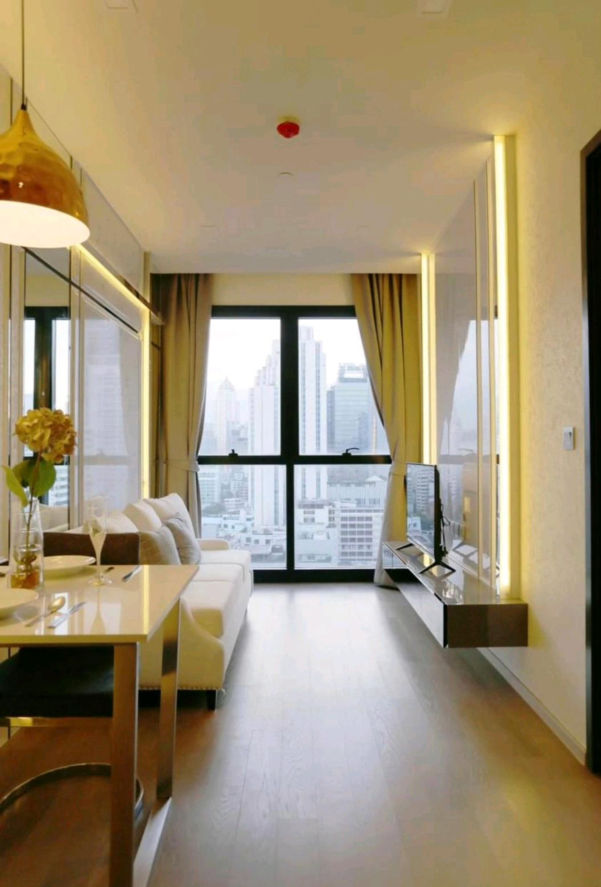 For RentCondoSukhumvit, Asoke, Thonglor : 📌For RENT | Ashton Asoke - 1BR (31 sqm) 32,000 🔥Hotdeal🔥 30,000