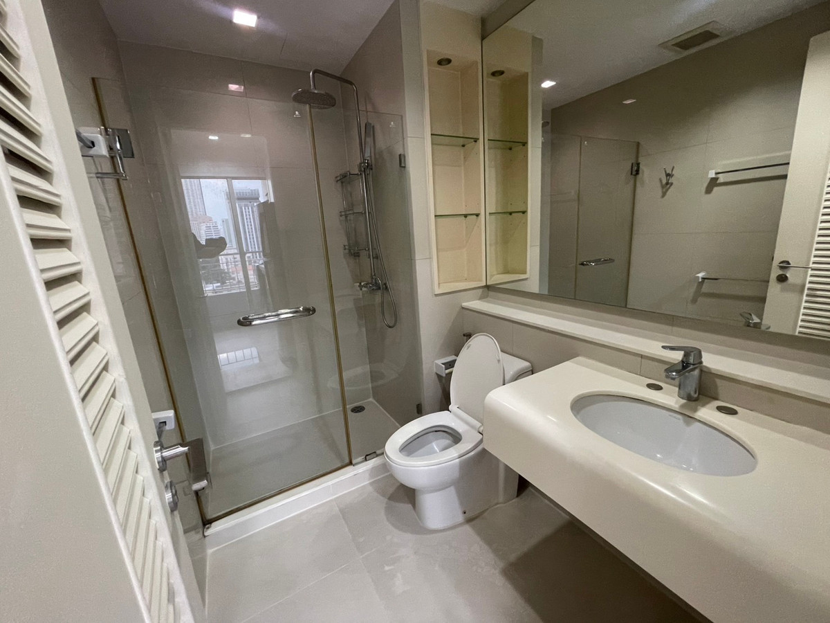 ให้เช่าคอนโดสาทร นราธิวาส : OMG3207  [ ไอวี่ สาทร 10 ]  สตูดิโอสวย แต่งครบ - ให้เช่า 9 มี.ค. 69