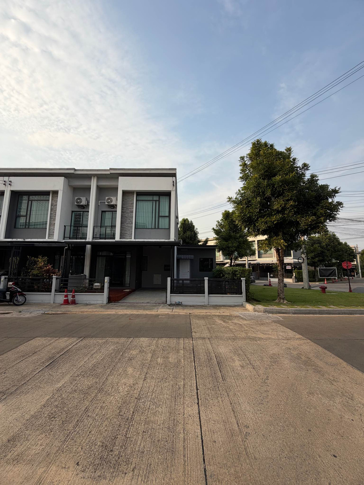 ขายทาวน์โฮมพระราม 5 ราชพฤกษ์ บางกรวย : ทาวน์โฮม พลีโน่ ปิ่นเกล้า - จรัญฯ / 3 ห้องนอน (ขาย), Townhome Pleno Pinklao - Charan / 3 Bedrooms (FOR SALE) AOM088