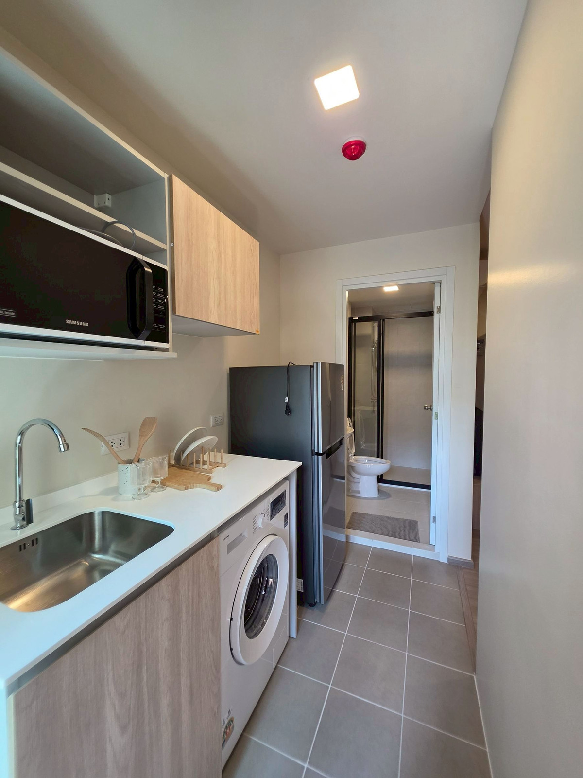 ให้เช่าคอนโดแจ้งวัฒนะ เมืองทอง : ให้เช่า คอนโด เวย์ ชินเขต Vay Chinnakhet  คอนโดใหม่แกะกล่องจากแสนสิริ 