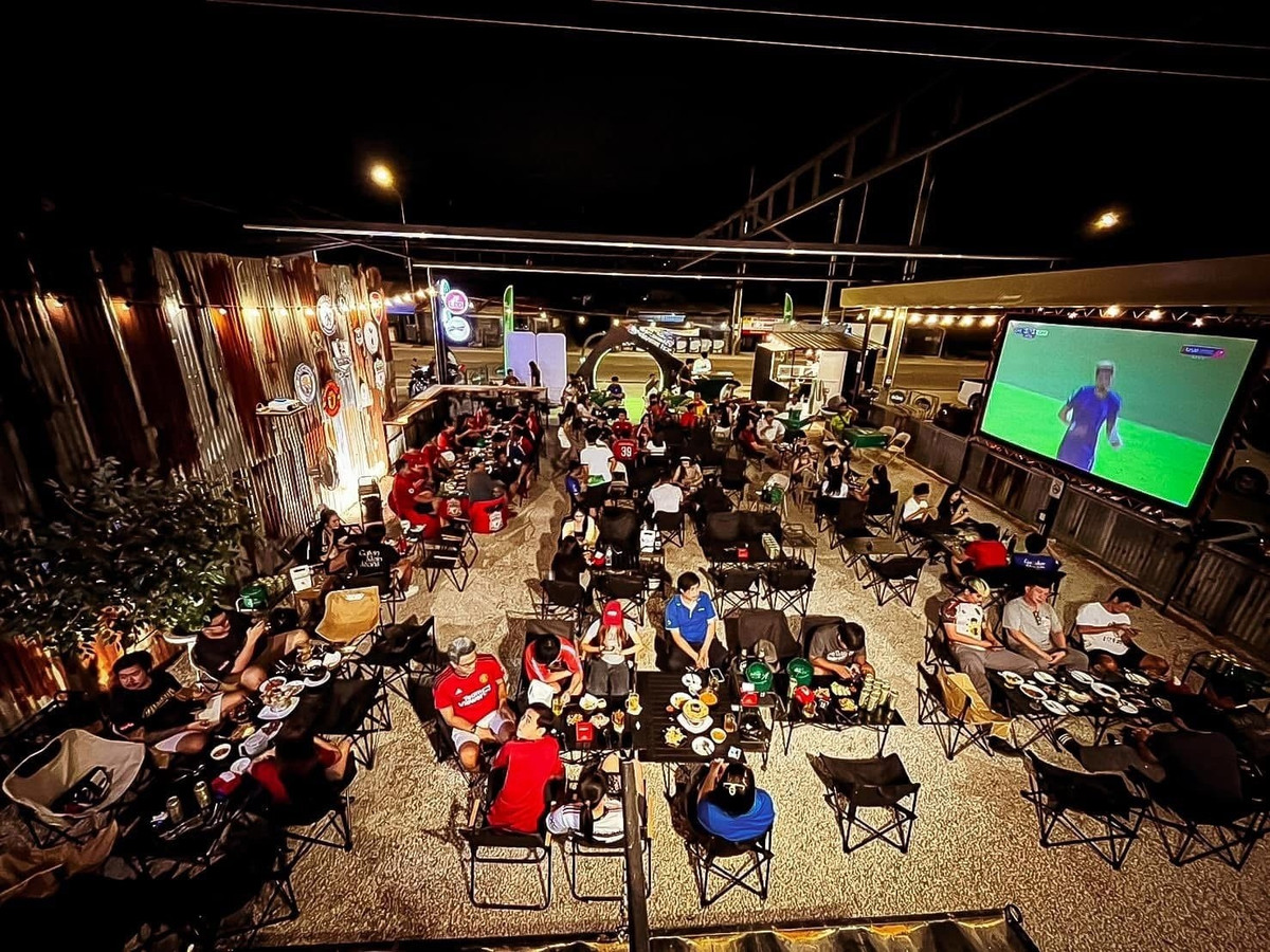 เซ้งร้านค้า/ตลาดนัดระยอง : เซ้งด่วน ร้านเหล้า-นั่งชิล ระยอง ใกล้นิคมอุตสาหกรรม แหล่งชุมชน โซนนี้มีร้านนั่งชิลร้านเดียว ลูกค้าประจำแน่น