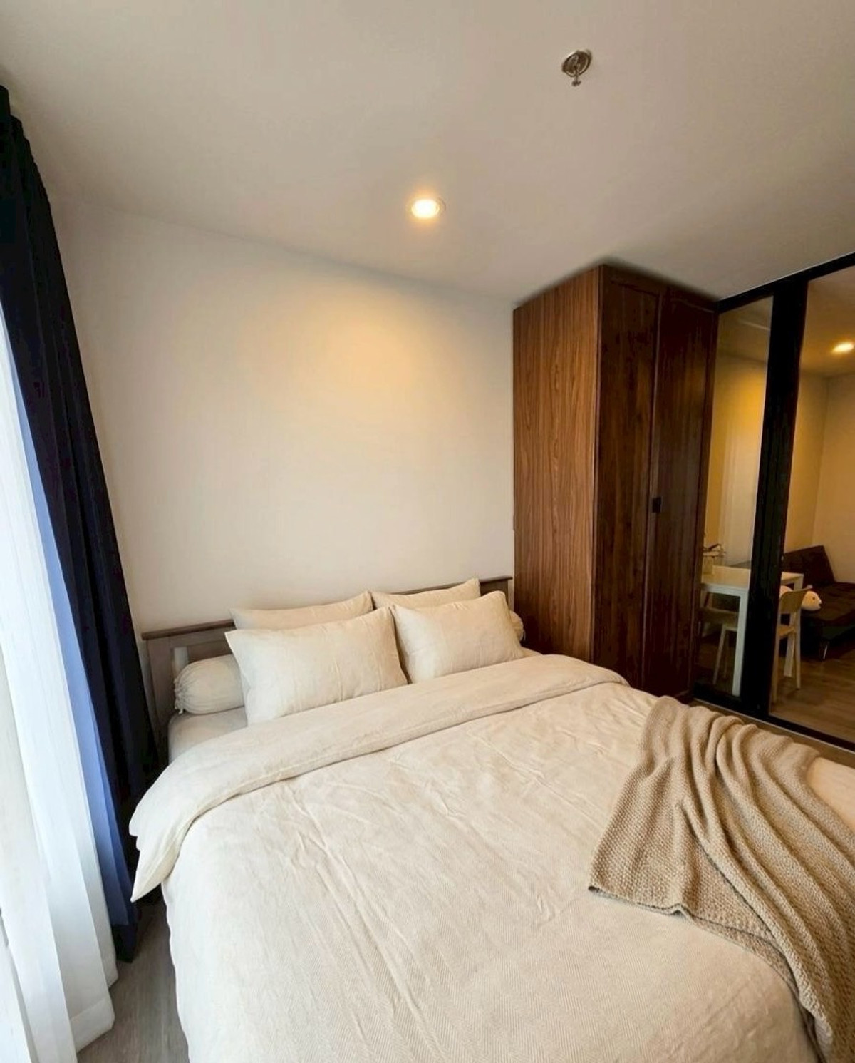 ให้เช่าคอนโดท่าพระ ตลาดพลู วุฒากาศ : 💙@condocurator 💙ให้เช่า Regent Home Wutthakat เฟอร์นิเจอร์ครบ มีเครื่องซักผ้า [PM4356]