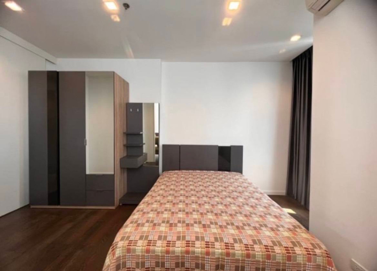 For RentCondoSathorn, Narathiwat : For rent/sale 39 sq m, 35th floor, NARA 9 Sathorn Condo.