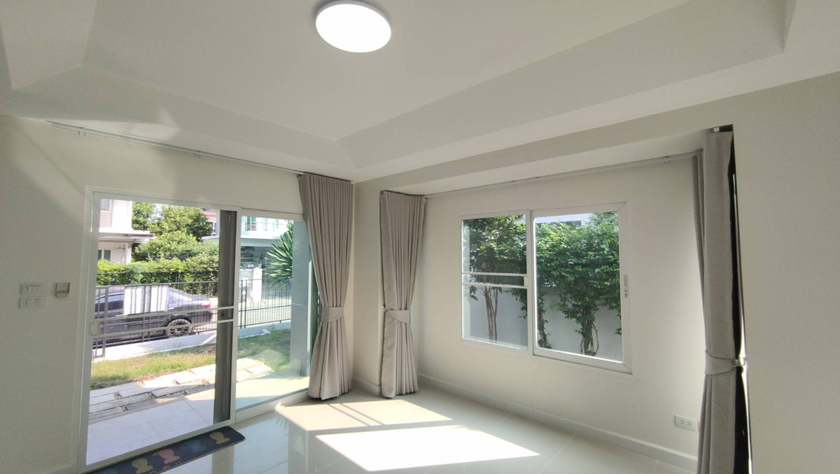 For SaleHousePhutthamonthon, Salaya : Single house for sale, Prueklada Pinklao-Sai 5, owner selling, renovated, ready to move in, near Mahidol, Salaya.