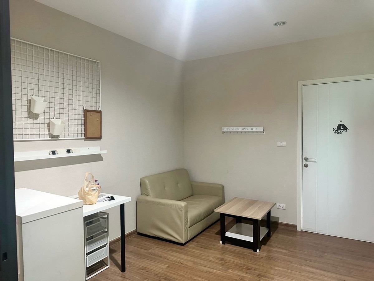 For RentCondoPinklao, Charansanitwong : 💙@condocurator 💙 The Tree Rio Bang - Aor fully furnished. There is a washing machine [PM4807]