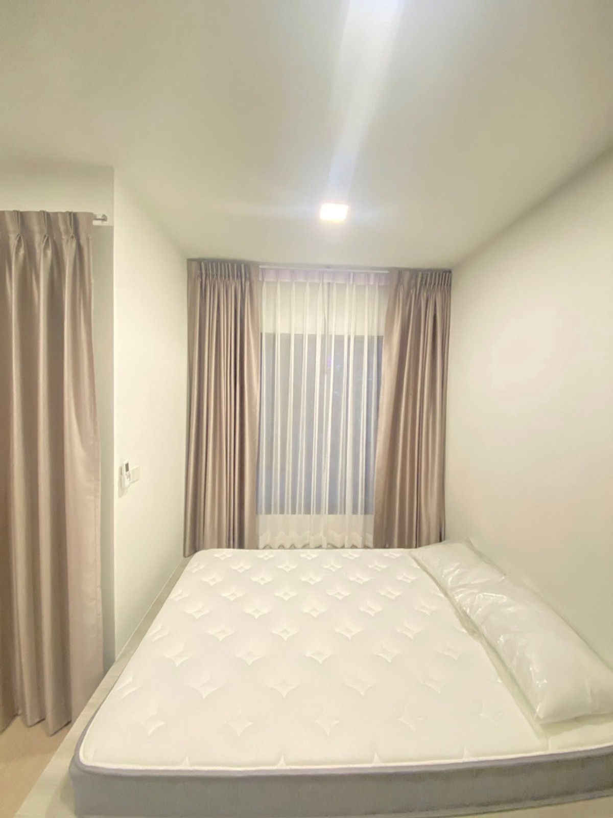 For RentCondoKasetsart, Ratchayothin : 15,000 baht / month