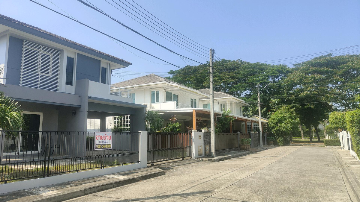 For SaleHousePhutthamonthon, Salaya : Single house for sale, Prueklada Pinklao-Sai 5, owner selling, renovated, ready to move in, near Mahidol, Salaya.