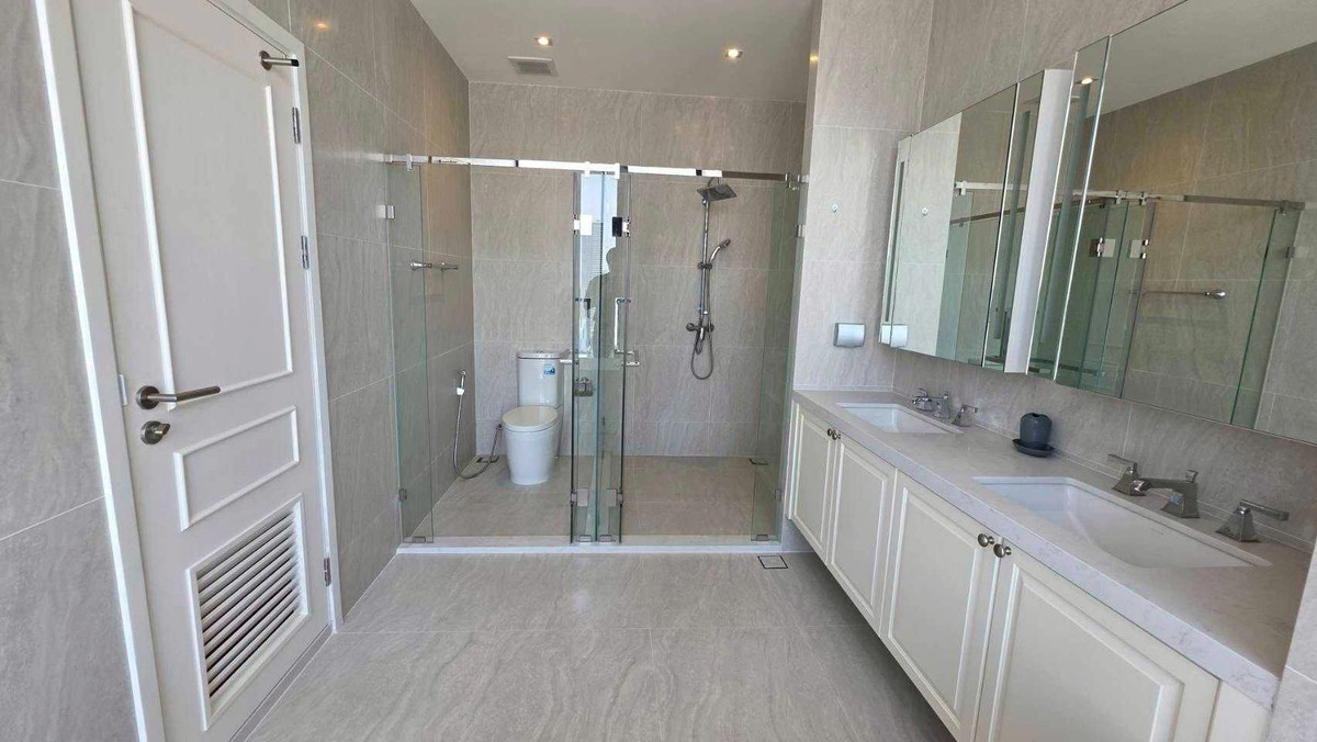 For RentCondoOnnut, Udomsuk : LTH14633 – Condo for Rent | Altitude Symphony Charoenkrung | 141.58 sqm | 3 Beds 2 Baths | Near BTS Saphan Taksin | 80K/Month | Condo for rent Altitude Symphony Charoenkrung