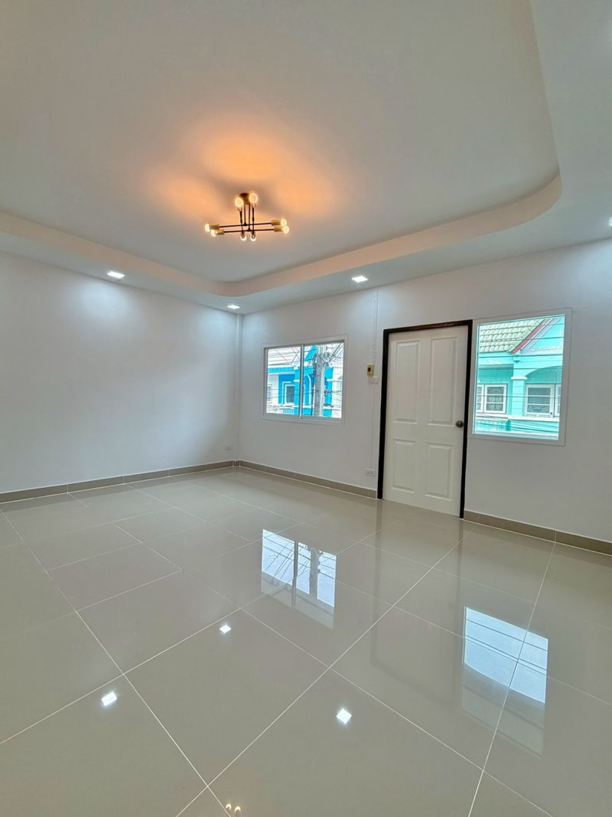 ขายทาวน์โฮมนนทบุรี บางใหญ่ บางบัวทอง : ขายทาวน์เฮ้าส์/ทาวน์โฮม บัวทองธานี บางบัวทอง บางบัวทอง นนทบุรี CX-147219