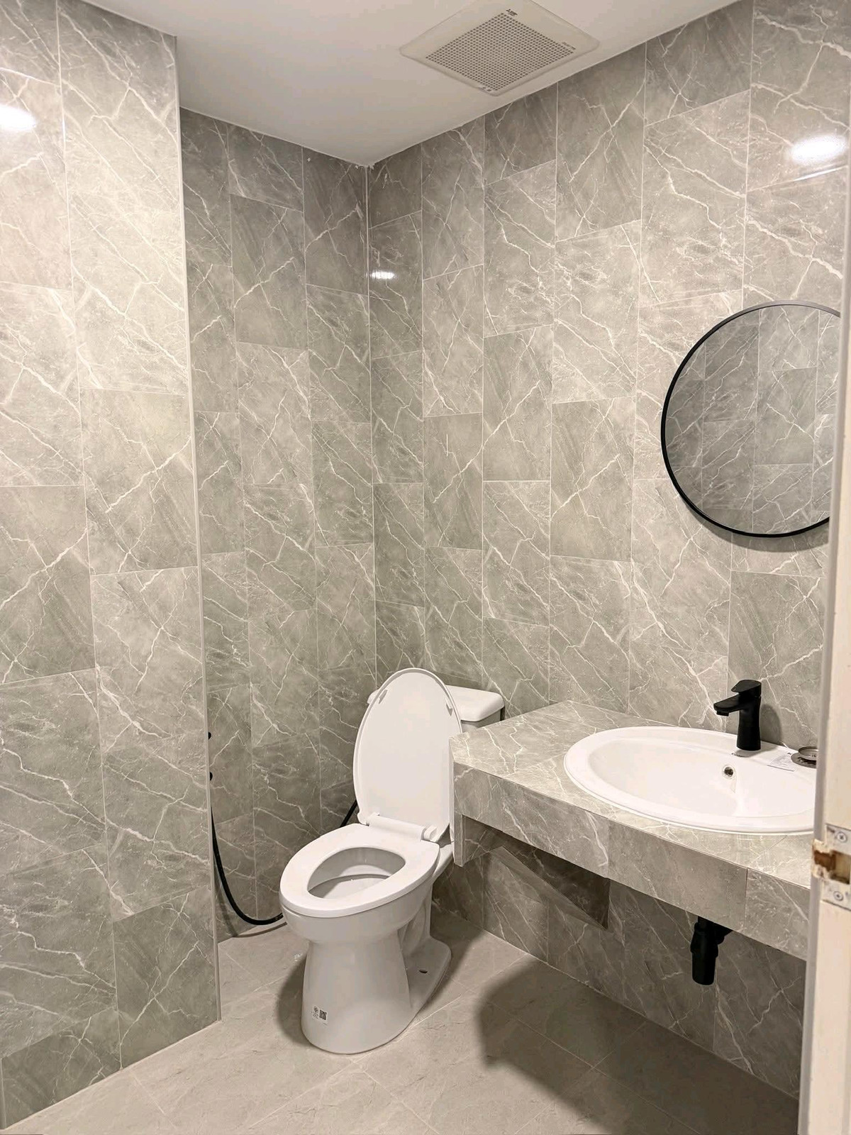 For RentTownhomeSathorn, Narathiwat : 🔥🔥🔥Lan Thong Village💚💚💚