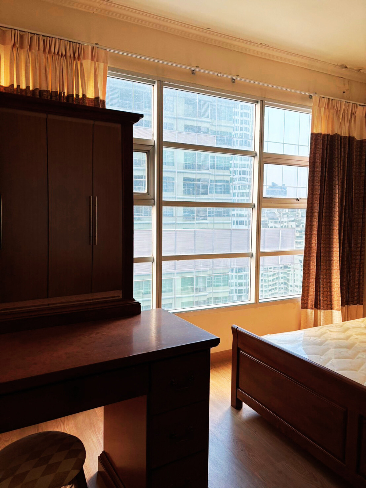 ขายคอนโดราชเทวี พญาไท : 🎯 โอกาสทองใจกลางสยาม! ทำเล Rare Item ที่นักลงทุนและคนหาบ้านไม่ควรพลาด ที่ "บ้านกลางกรุง สยาม-ปทุมวัน"