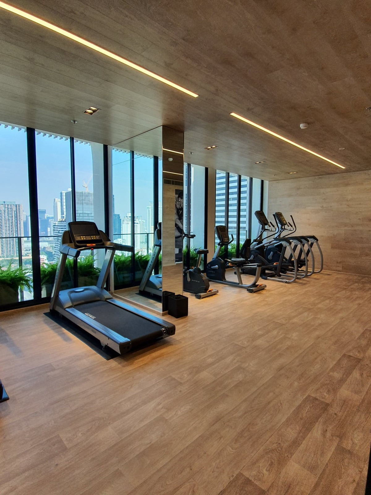 For SaleCondoSukhumvit, Asoke, Thonglor : Urgent sale, below appraisal, 1 bedroom High Floor Noble Recole Sukhumvit 19 only 7.5 Million Baht