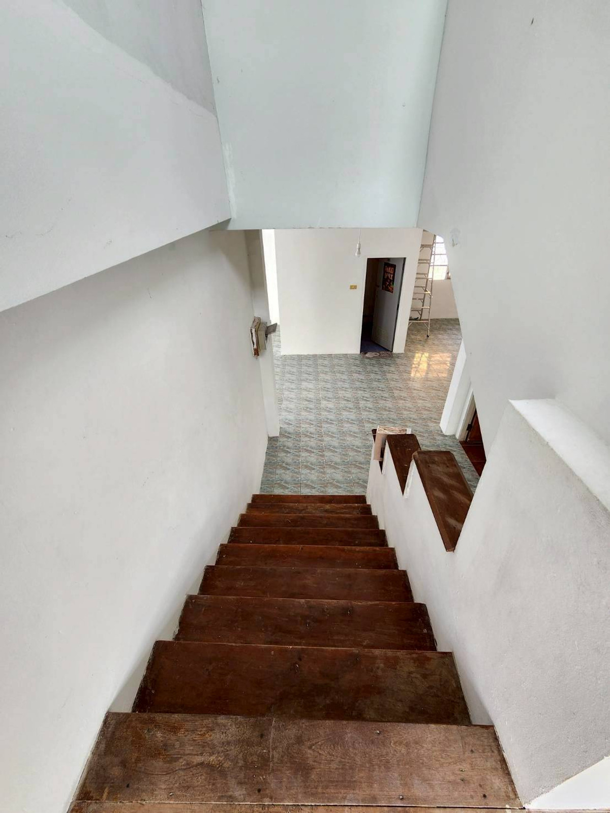 ขายบ้านพัทยา บางแสน ชลบุรี สัตหีบ : Owner Post ขายบ้านเดี่ยวหลังใหญ่ พื้นที่กว้าง ใกล้ ม.บูรพา หาดวอน / 2 ชั้น 88 ตร.ว. โทร 0937890899