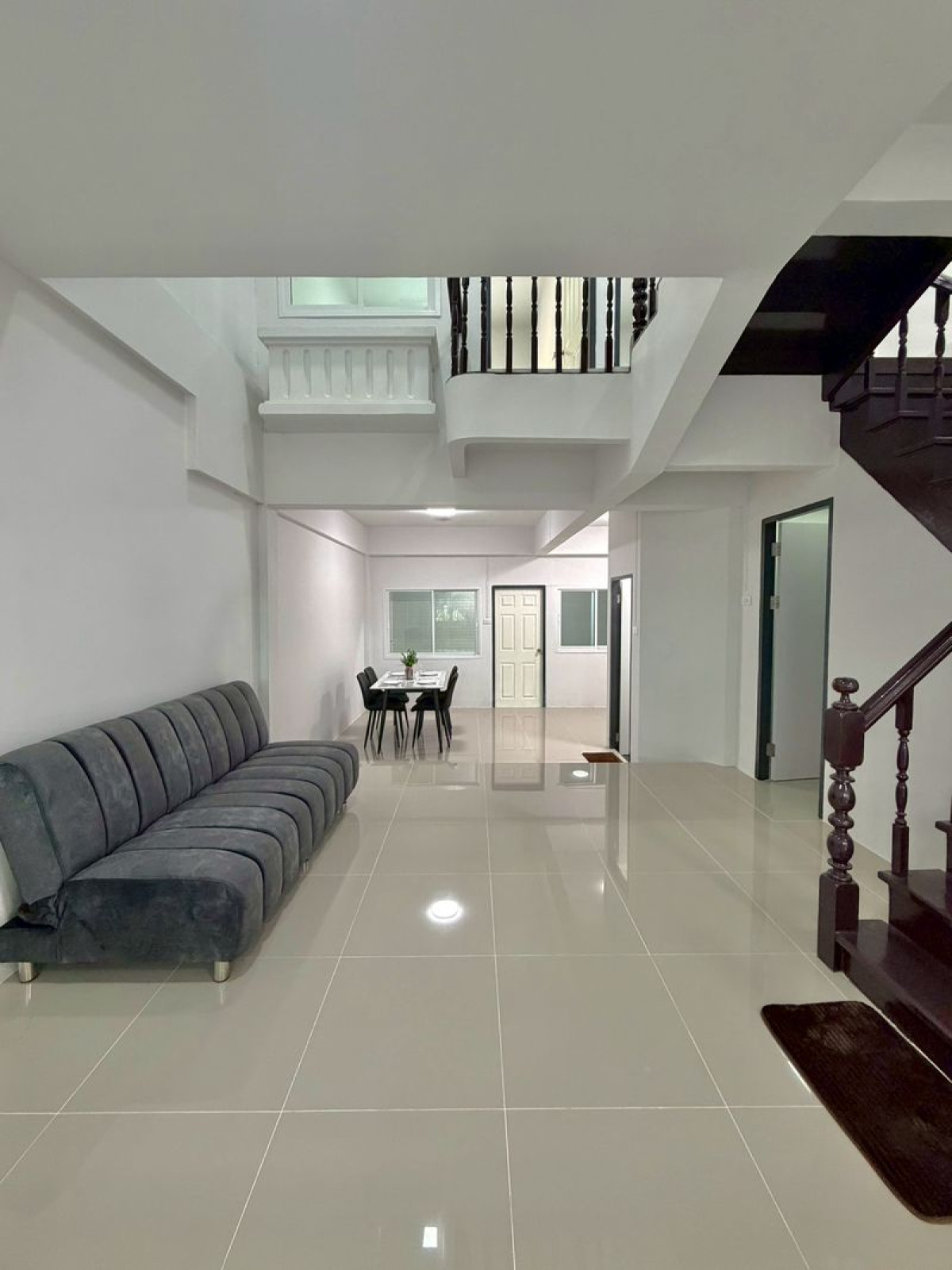 ขายทาวน์โฮมนนทบุรี บางใหญ่ บางบัวทอง : ขายทาวน์เฮ้าส์/ทาวน์โฮม บัวทองธานี บางบัวทอง บางบัวทอง นนทบุรี CX-147219