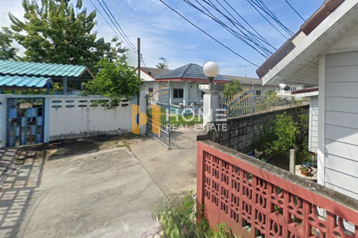 For SaleHouseSriracha Laem Chabang Ban Bueng : House with 6 Unit Row House for Sale - 349 Sq. Wah in Baan Hin Phloeng Soi 10 / 10 Bedrooms (FOR SALE) YEAN137