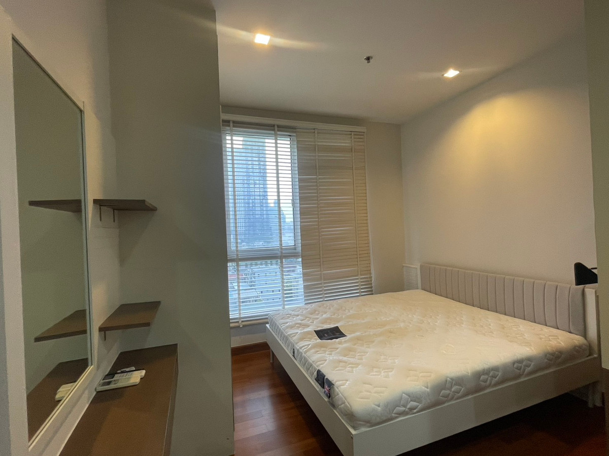 ให้เช่าคอนโดสาทร นราธิวาส : OMG3207  [ ไอวี่ สาทร 10 ]  สตูดิโอสวย แต่งครบ - ให้เช่า 9 มี.ค. 69