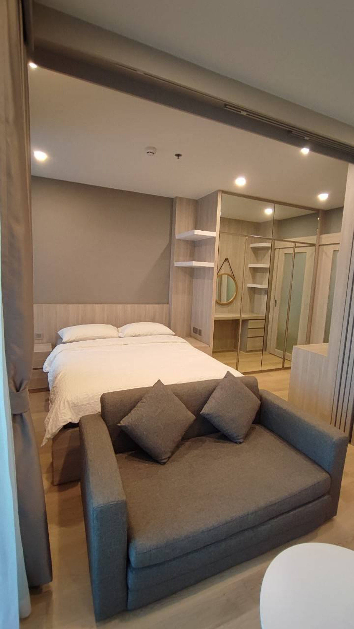 For SaleCondoRatchathewi,Phayathai : Ideo Q Siam Ratchathewi【𝐒𝐄𝐋𝐋 & 𝐑𝐄𝐍𝐓】🔥Luxurious and modern, with a sophisticated style, perfect for the serious urban lifestyle.🔥 Contact Line ID: @hacondo