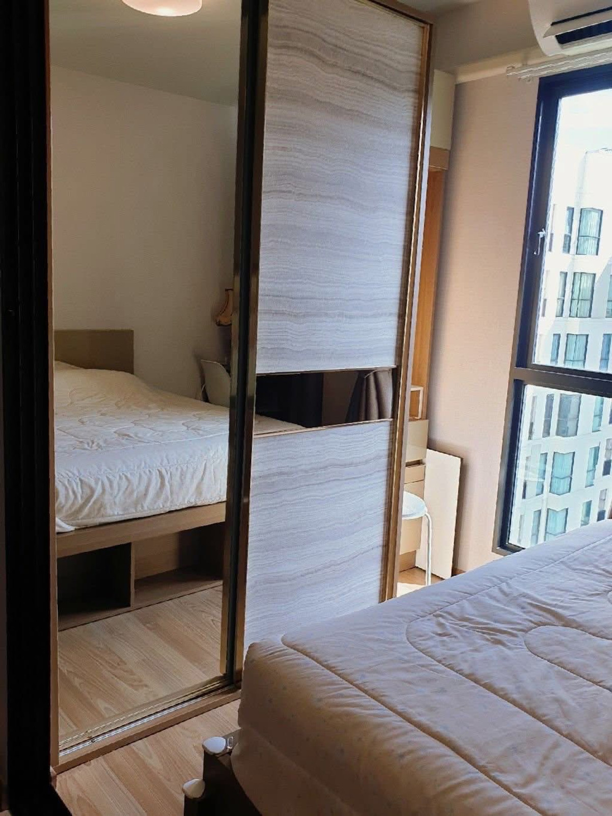 For RentCondoBangna, Bearing, Lasalle : For rent 📍 Unio Sukhumvit 72 📍 Fully furnished with appliances. Near BTS Bearing.