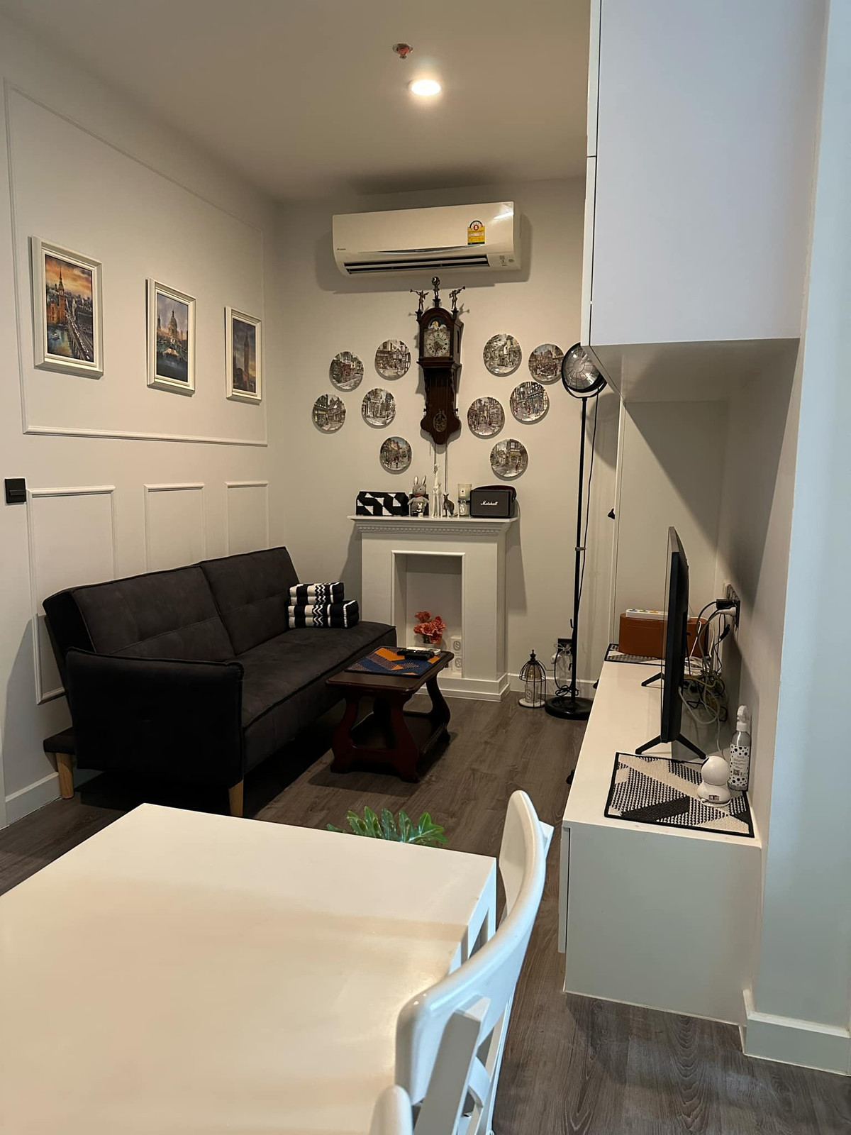 CondoPinklao, Charansanitwong : [Sale/Rent] Condo Urbano Rajavithi - 2 bedrooms, Rama VIII Bridge view, very beautiful view (48 sq m. 2BR & 1Bath) Floor: 23 (south, good wind, not hot) 25,000 baht/month---- Agent Top 084-8751655