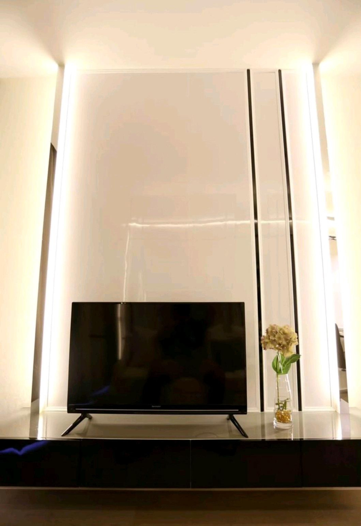 For RentCondoSukhumvit, Asoke, Thonglor : 📌For RENT | Ashton Asoke - 1BR (31 sqm) 32,000 🔥Hotdeal🔥 30,000