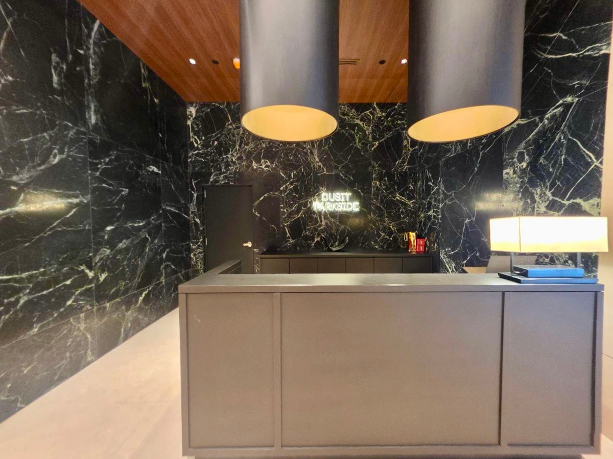 For SaleCondoSilom, Saladaeng, Bangrak : Dusit Parkside 1bed Park view: 1bed 1bath 65.74sqm. 25,000,000 Lumpini view Am: 0656199198