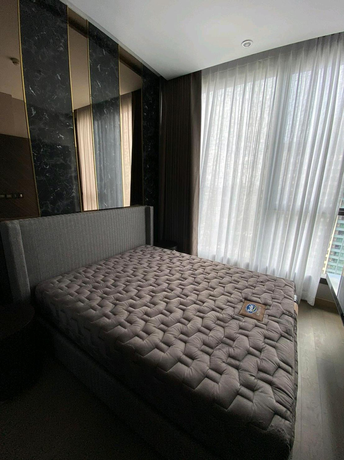 ให้เช่าคอนโดพระราม 9 เพชรบุรีตัดใหม่ RCA : 📌For RENT เช่า | The Esse at Singha Complex - 2BR (77 sqm) 70,000 THB/month