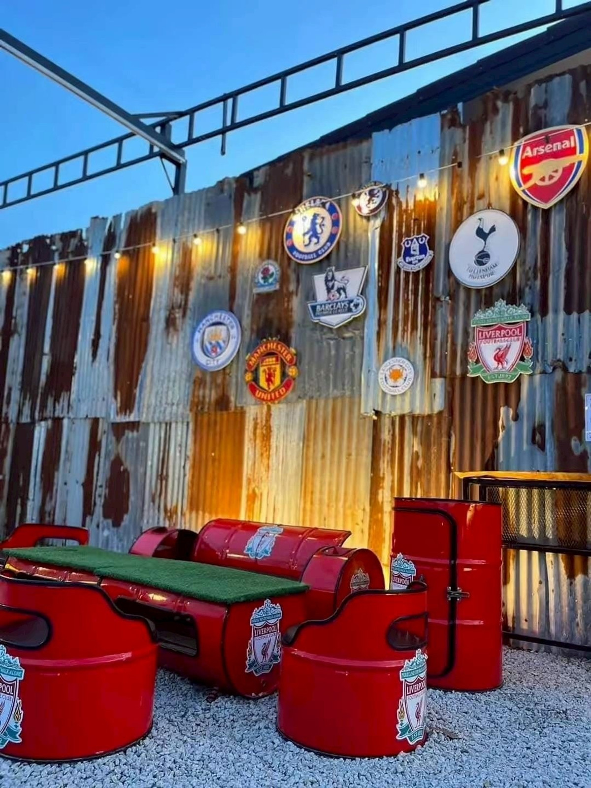 เซ้งร้านค้า/ตลาดนัดระยอง : เซ้งด่วน ร้านเหล้า-นั่งชิล ระยอง ใกล้นิคมอุตสาหกรรม แหล่งชุมชน โซนนี้มีร้านนั่งชิลร้านเดียว ลูกค้าประจำแน่น