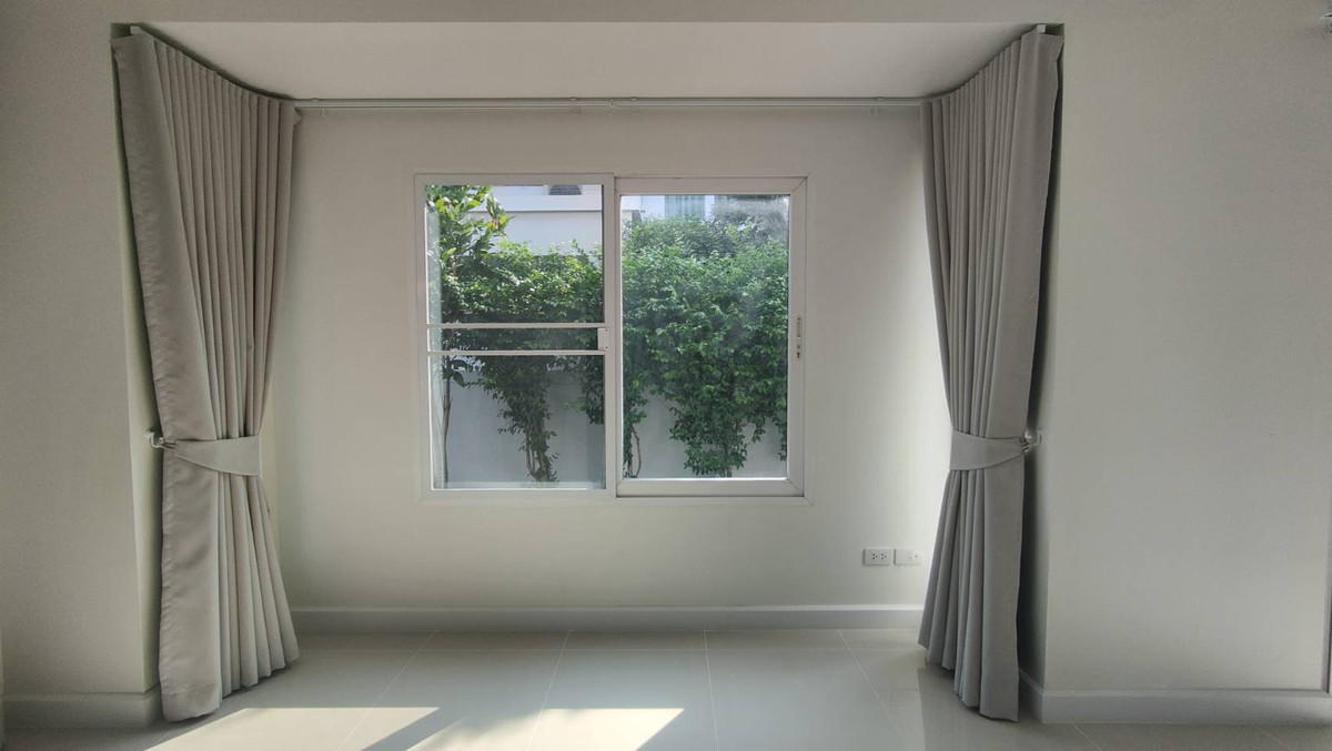 For SaleHousePhutthamonthon, Salaya : Single house for sale, Prueklada Pinklao-Sai 5, owner selling, renovated, ready to move in, near Mahidol, Salaya.