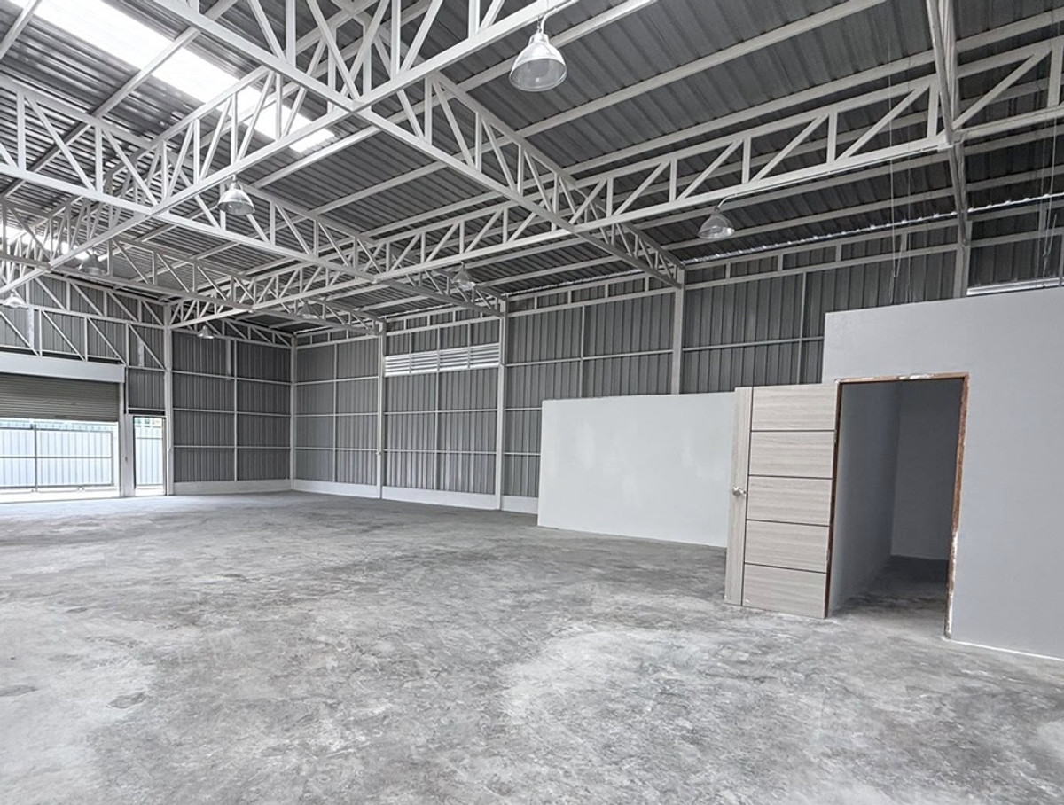 ให้เช่าโกดังรามคำแหง หัวหมาก : For Rent ให้เช่าโกดังพร้อมสำนักงาน สร้างใหม่ / ทำเลกรุงเทพกรีฑาตัดใหม่ / ซอยกรุงเทพกรีฑา 32 / พื้นที่โกดัง 288 ตารางเมตร /บนพื้นที่ดิน 175 ตารางวา / จอดรถ 8 คัน / รถเทลเลอร์ เข้าออกได้