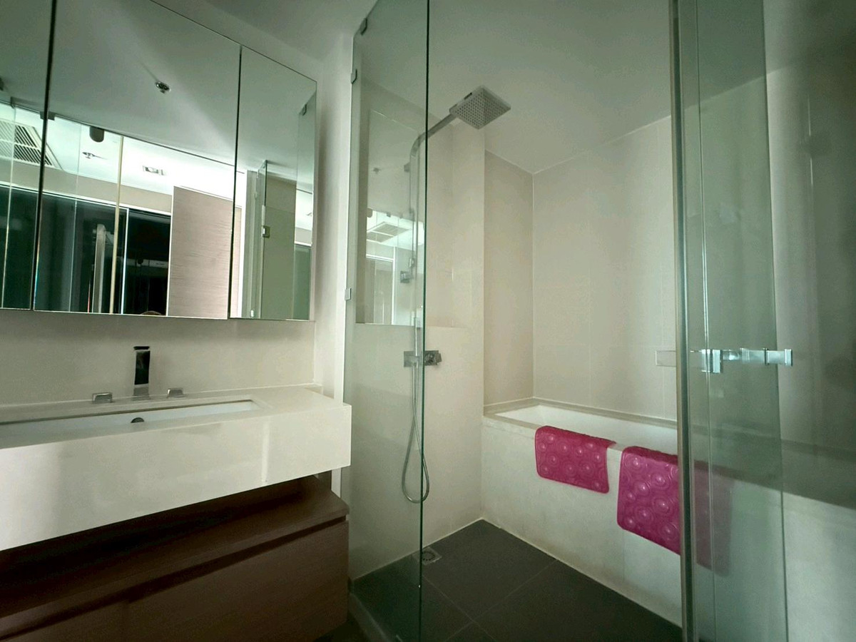 For RentCondoWongwianyai, Charoennakor : 📌For RENT | The River Condominium - 2BR (111 sqm) 75,000 THB/month