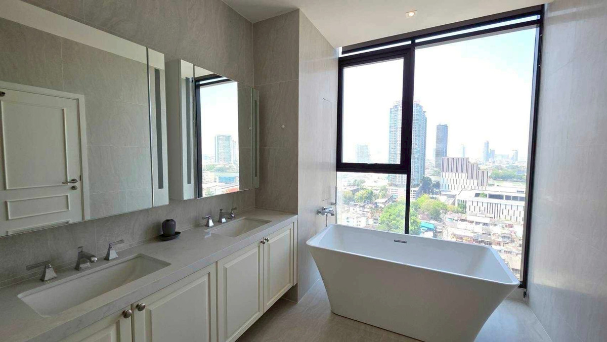 For RentCondoOnnut, Udomsuk : LTH14633 – Condo for Rent | Altitude Symphony Charoenkrung | 141.58 sqm | 3 Beds 2 Baths | Near BTS Saphan Taksin | 80K/Month | Condo for rent Altitude Symphony Charoenkrung