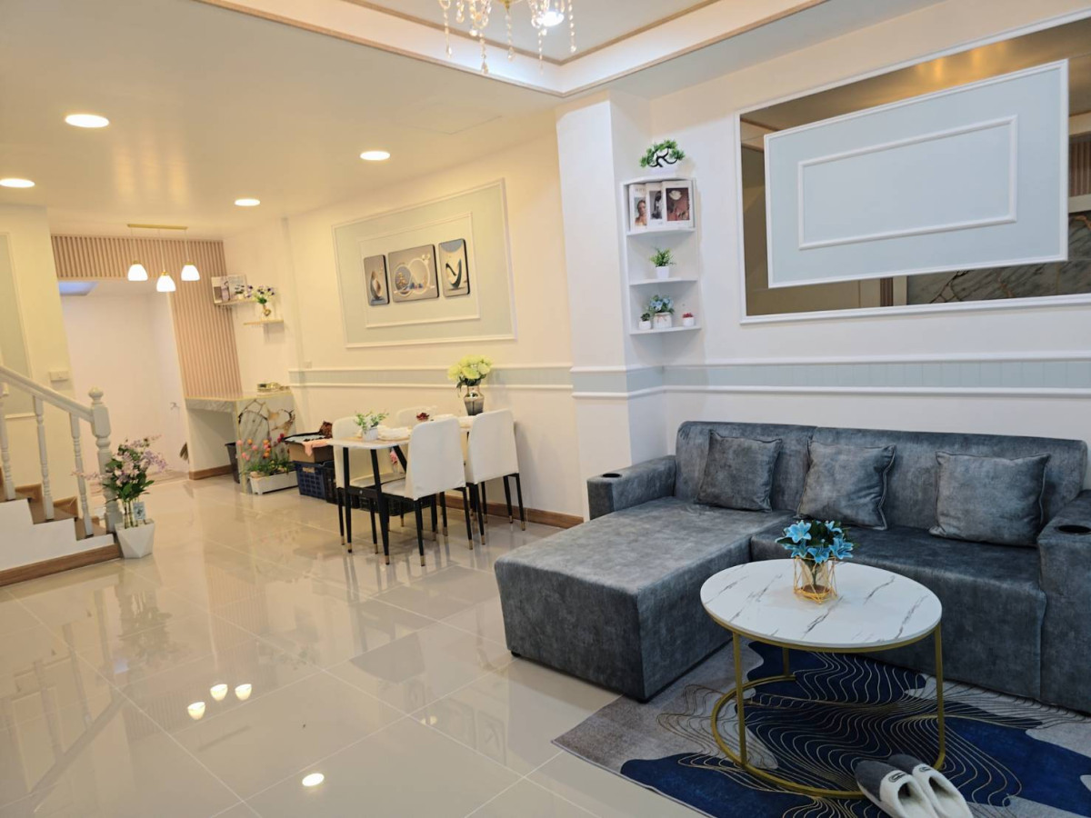 For SaleTownhomePathum Thani,Rangsit, Thammasat : For Sale Townhouse/Townhome , Baan Fah Rangsit, Khlong 4 , Bueng Yitho , Thanyaburi , Pathum Thani , CX-147677