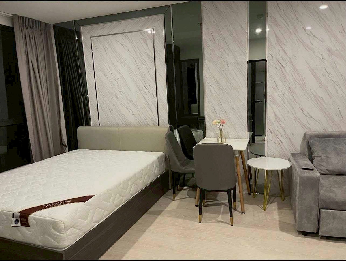 For RentCondoOnnut, Udomsuk : 🏡✨ Condo for Rent at Elio Del Nest – Beautifully decorated with full built-in furniture, ready to move in! 🚆 Only 700 meters from BTS Udom Suk