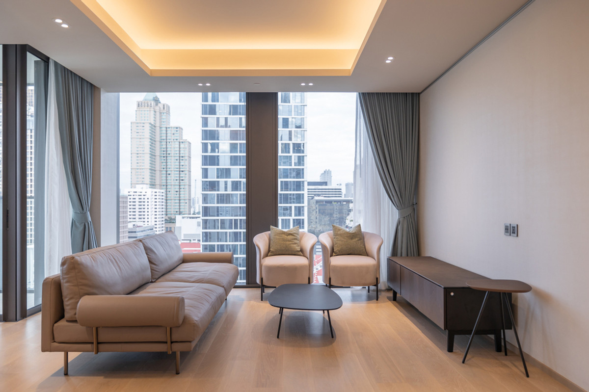 For RentCondoWitthayu, Chidlom, Langsuan, Ploenchit : 🔥 For Rent !! Pet Friendly, high floor 17++, Good location, Private elevator !! 🔥 Code C20231000439..........Tonson One Residence, 1 bedroom, 1 bathroom, furnished, ready to move in 📣📣