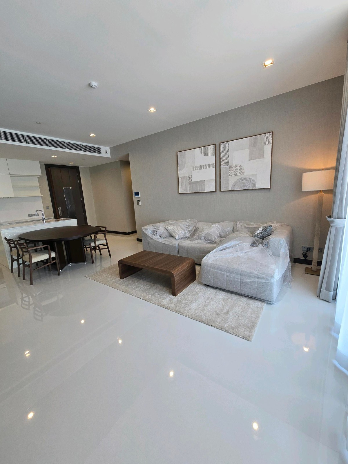 ให้เช่าคอนโดนานา : LTH14639 – Condo for Rent | Q1 Sukhumvit | 108 sqm | 2 Beds 2 Baths | Near BTS Nana | 130K/Month | คอนโดให้เช่า คิว วัน สุขุมวิท