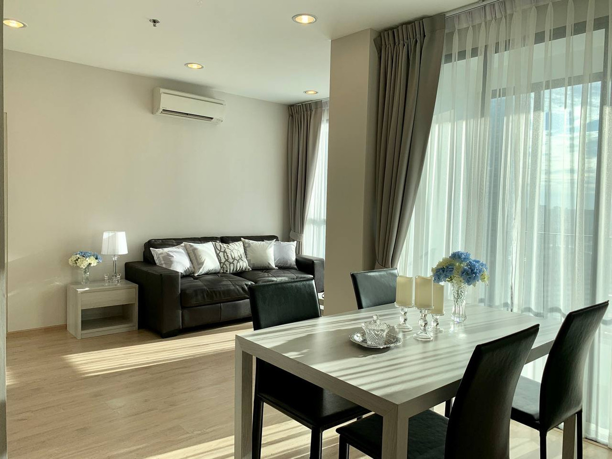 For SaleCondoRatchathewi,Phayathai : Ideo Q Ratchathewi【𝐒𝐄𝐋𝐋 & 𝐑𝐄𝐍𝐓】🔥Light-colored wood materials, well-functioning built-in furniture, simple yet very cozy.🔥 Contact Line ID: @hacondo