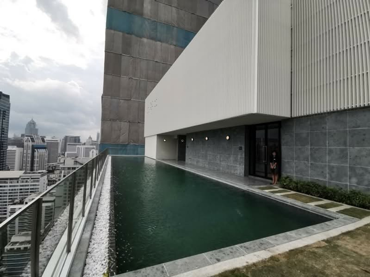 For SaleCondoSukhumvit, Asoke, Thonglor : Urgent sale, below appraisal, 1 bedroom High Floor Noble Recole Sukhumvit 19 only 7.5 Million Baht