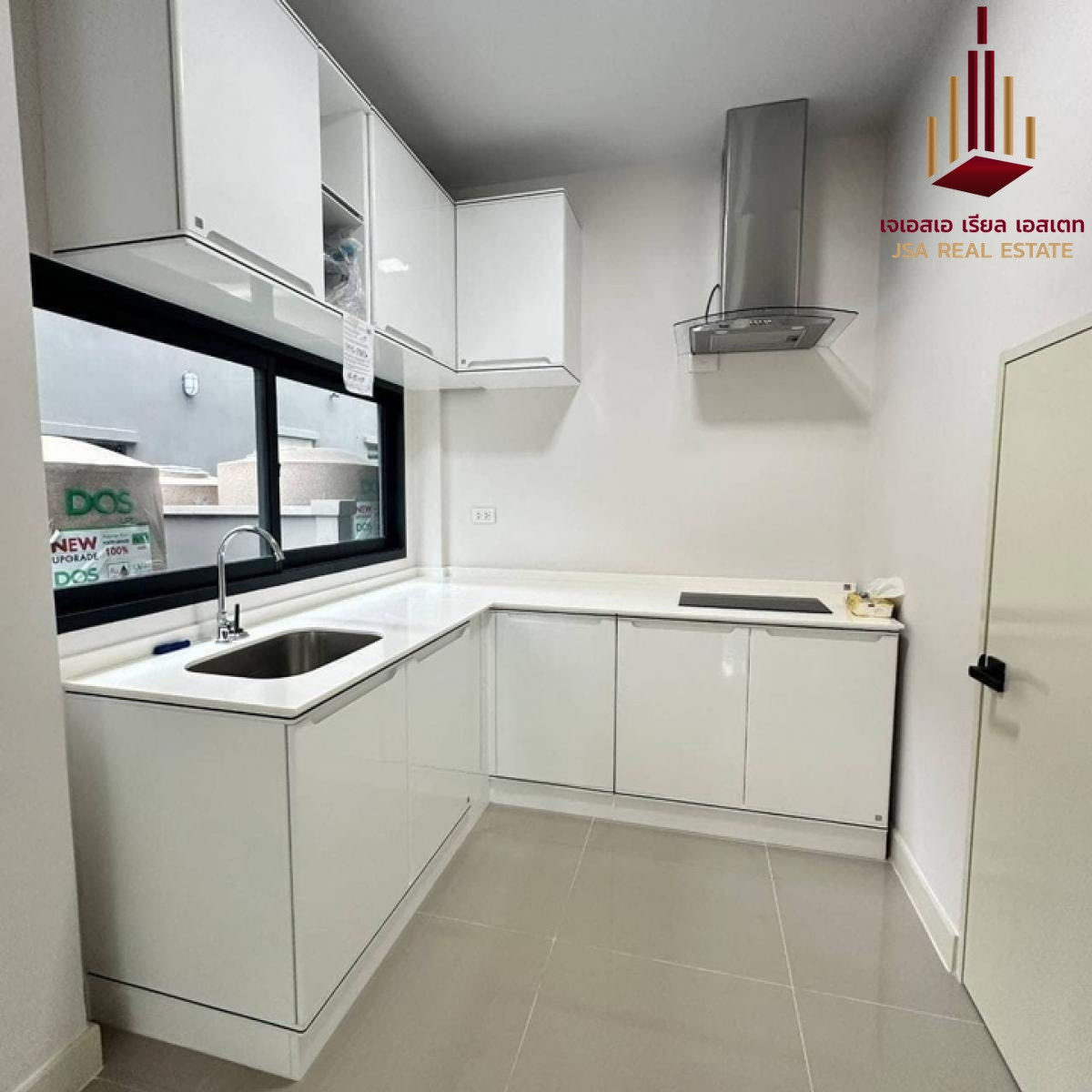 ให้เช่าทาวน์โฮมนวมินทร์ รามอินทรา : ✨ For Rent: Baan Klang Muang Ramintra 83 Station ✨  💰 Only 65,000 THB/month