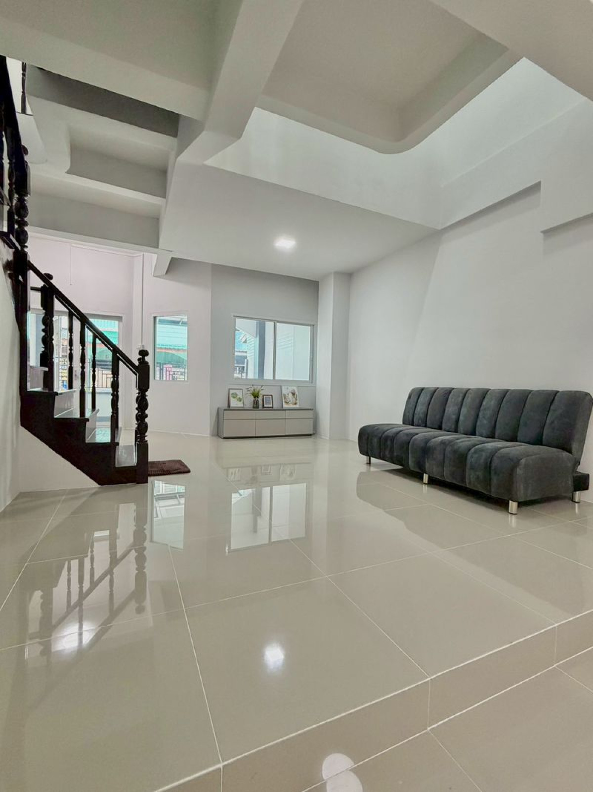 ขายทาวน์โฮมนนทบุรี บางใหญ่ บางบัวทอง : ขายทาวน์เฮ้าส์/ทาวน์โฮม บัวทองธานี บางบัวทอง บางบัวทอง นนทบุรี CX-147219